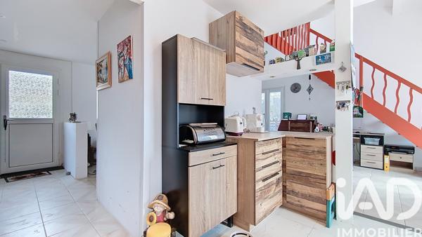 Maison à vendre 5 pièces 102 m² Cranves-Sales