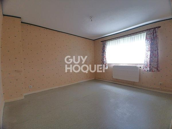 Maison avec jardin et garage