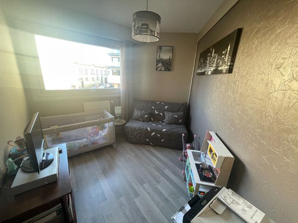 Appartement 3 pièces 59.8 m2