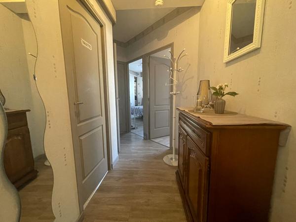Appartement 3 pièces 59.8 m2