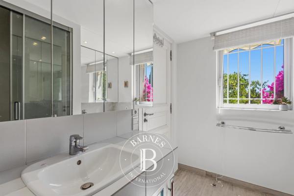Mougins, Villa 4 Chambres -  220 m² à vendre