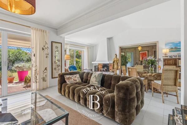 Mougins, Villa 4 Chambres -  220 m² à vendre