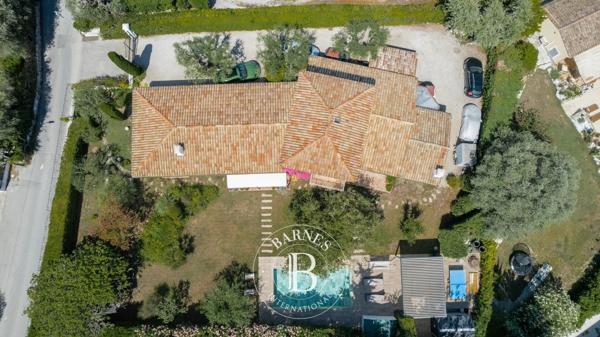 Mougins, Villa 4 Chambres -  220 m² à vendre