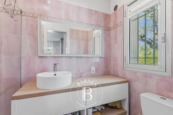 Mougins, Villa 4 Chambres -  220 m² à vendre