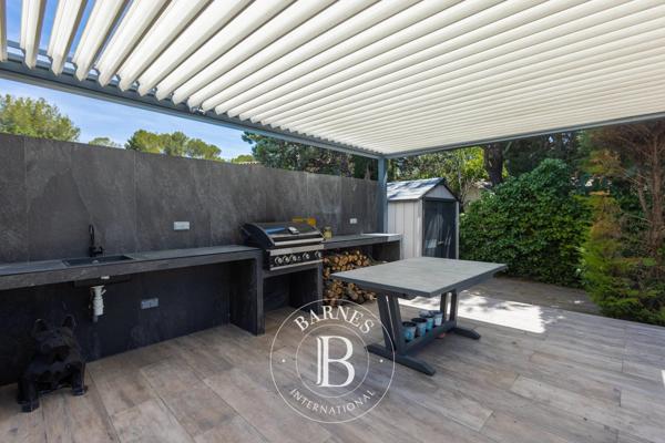 Mougins, Villa 4 Chambres -  220 m² à vendre