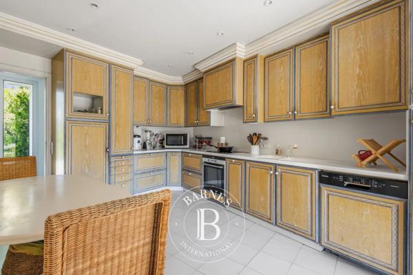 Mougins, Villa 4 Chambres -  220 m² à vendre