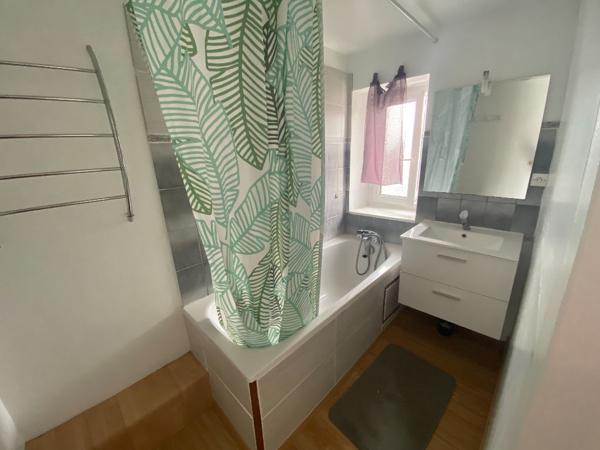T2 - MEUBLE - BLOIS VIENNE - 31m²