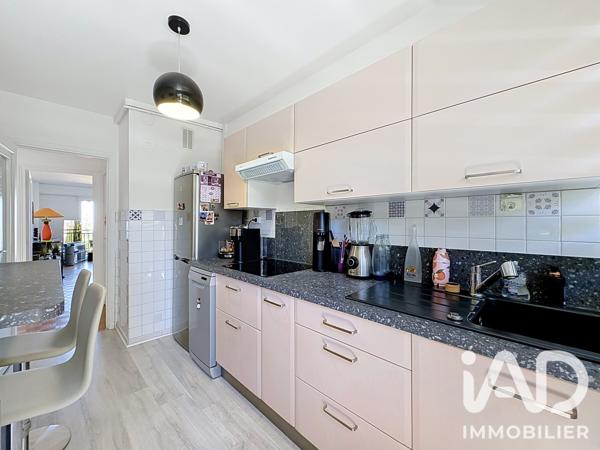 Appartement à vendre 3 pièces 70,86 m² Rueil-Malmaison