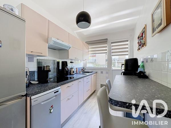 Appartement à vendre 3 pièces 70,86 m² Rueil-Malmaison