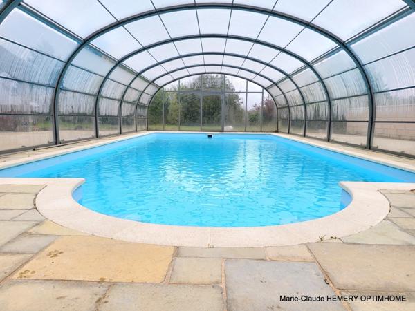 Région de Dinard : Propriété équestre ou agricole de 18.5 hectares entre terre et mer