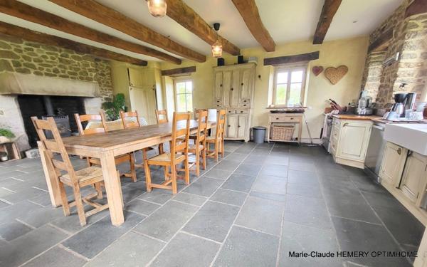 Région de Dinard : Propriété équestre ou agricole de 18.5 hectares entre terre et mer