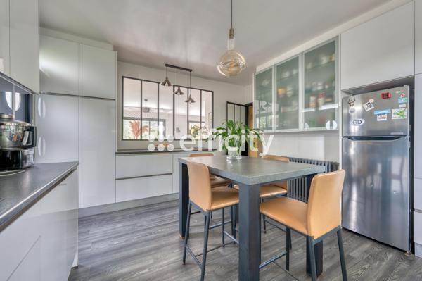 Maison 7 pièces - 212 m² Bien prestige