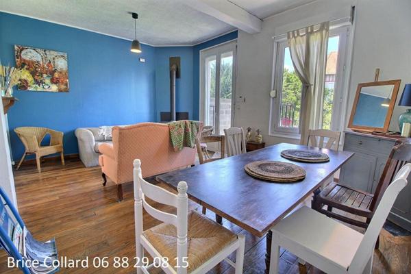 60100 CREIL Charmante maison de ville 2 grandes chambres cave totale jardin