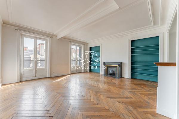 Prestige Grolée : Splendide T3 bourgeois avec balcon et cachet – Lyon 2ème