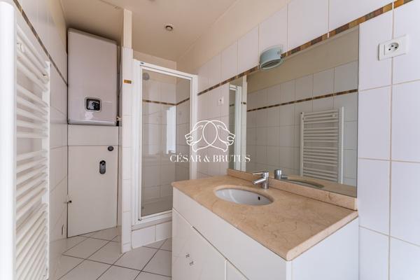 Prestige Grolée : Splendide T3 bourgeois avec balcon et cachet – Lyon 2ème