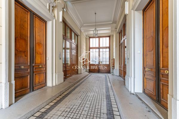 Prestige Grolée : Splendide T3 bourgeois avec balcon et cachet – Lyon 2ème