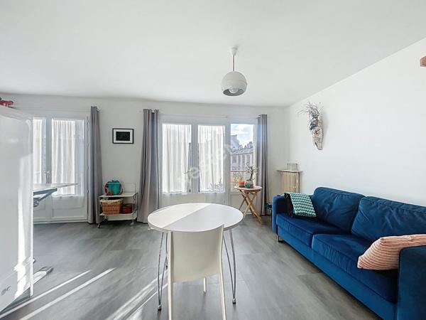 EXCLUSIVITE ,NANTES SAINTE THERESE-ROND POINT DE VANNES,charmant T4, 2 chambres ,balcon, parking