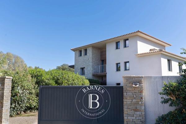 Porto-Vecchio, Villa 6 Chambres -  324 m² à vendre