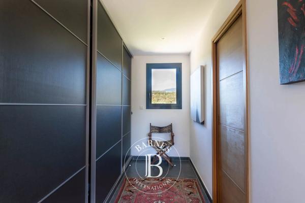 Porto-Vecchio, Villa 6 Chambres -  324 m² à vendre