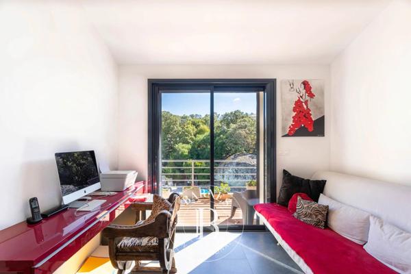 Porto-Vecchio, Villa 6 Chambres -  324 m² à vendre
