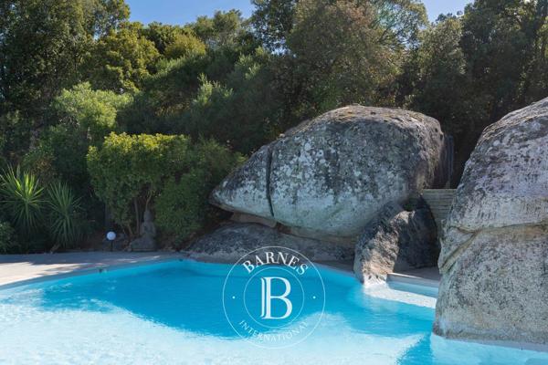 Porto-Vecchio, Villa 6 Chambres -  324 m² à vendre