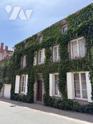  Belle demeure bourgeoise en hyper-centre de Cholet – 6 chambre - Jardin clos – 2 garages