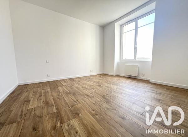 Location appartement 2 pièces 50,49 m² Évron