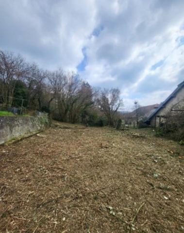 TERRAIN CONSTRUCTIBLE  411 M² SAINT MAURICE COLOMBIER