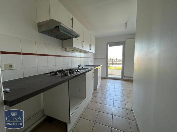 Appartement à louer 4 pièces 86.64m²