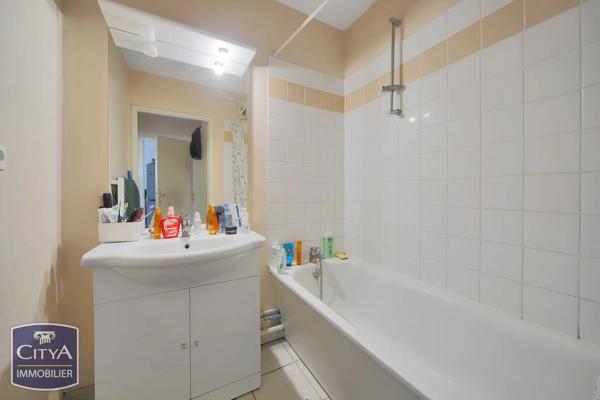 Appartement à vendre 2 pièces 44.93m² Isbergues (62330)