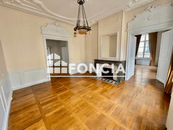 Location Appartement 4 pièces 176.39 m² - 11 RUE DES TIERCELINS Nancy 54000