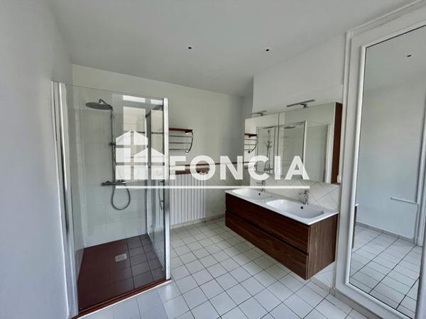 Location Appartement 4 pièces 176.39 m² - 11 RUE DES TIERCELINS Nancy 54000
