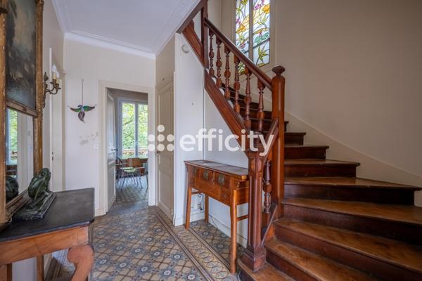 Maison 9 pièces - 210 m² Bien prestige