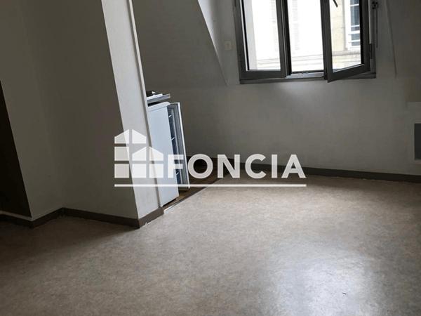 Location Studio 23.5 m² - 20/22 RUE MAGENTA Poitiers 86000