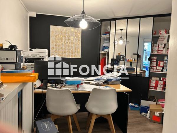 Location Local commercial 6 pièces 174.7 m² - 36 AVENUE AMSTERDAM Valenciennes 59300