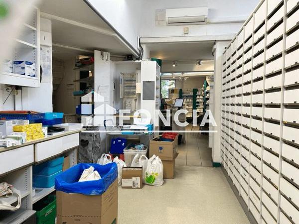 Location Local commercial 6 pièces 174.7 m² - 36 AVENUE AMSTERDAM Valenciennes 59300