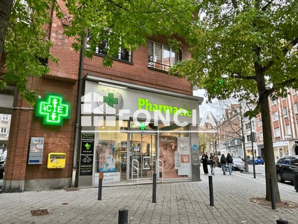 Location Local commercial 6 pièces 174.7 m² - 36 AVENUE AMSTERDAM Valenciennes 59300