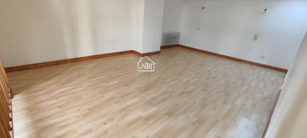 A VENDRE Maison 103m² en pierres, à rénover – ENTRAMMES