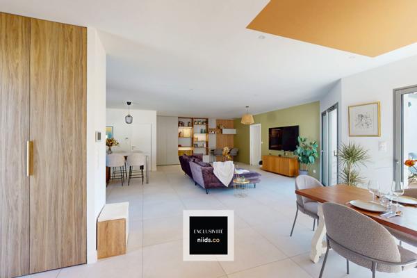 Villa - 5 pièces - 150m²