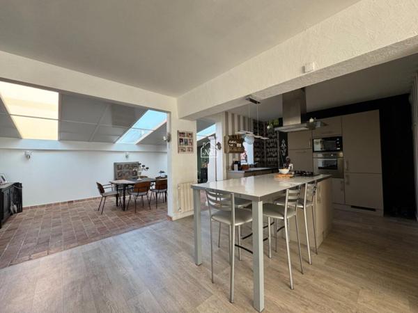 À VENDRE Pavillon 7 pièces 158 m2 BOURNY