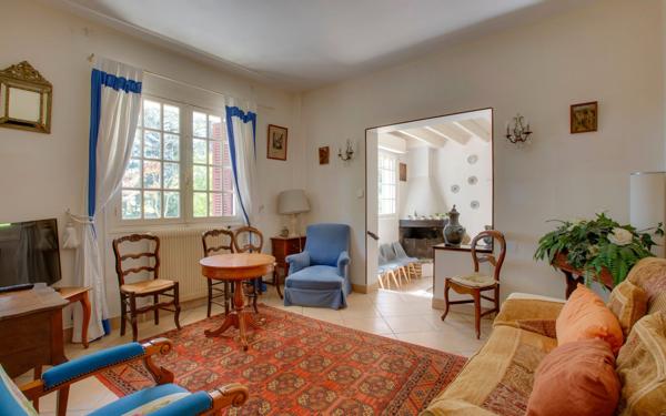 Maison à vendre    11 pièces • 315 m2 Saint-Pée-sur-Nivelle