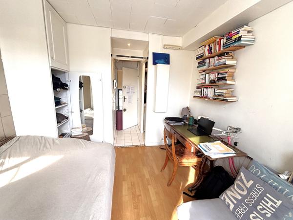 Studio plein de charme au coeur du 11ème ? Voltaire / Charonne