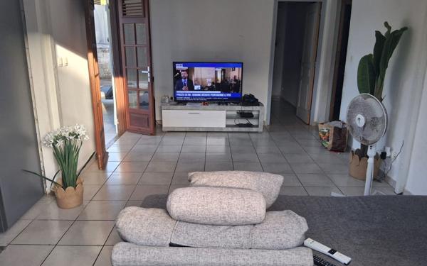 Maison à vendre    4 pièces • 65 m2 Sainte-Rose