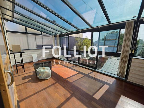Immeuble avec appartement et local commercial à vendre à Périers - Réf 2671FL