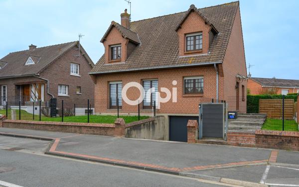 Maison à vendre    5 pièces •  Hazebrouck