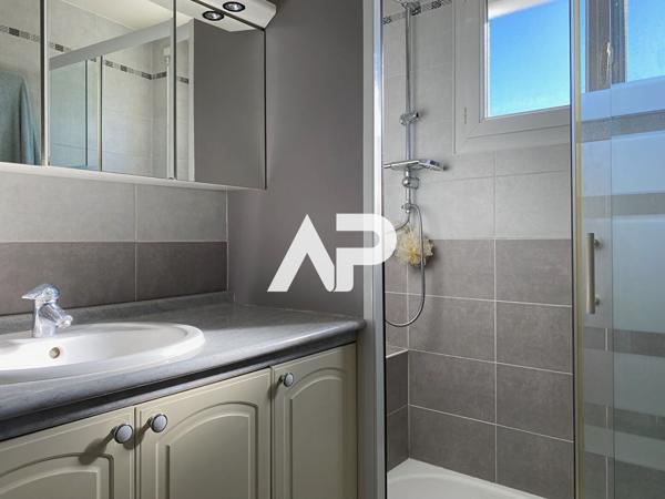 Maison Groslay 7 pièces 132m2 €385 000 ** - Référence 1031