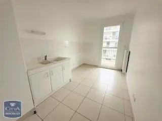 Appartement à louer 3 pièces 71.7m²