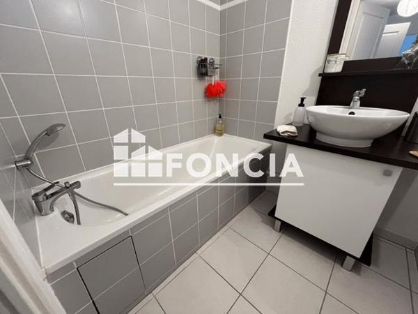 Location Appartement 3 pièces 60 m² - 22 RUE VINCENT VAN GOGH Chauray 79180