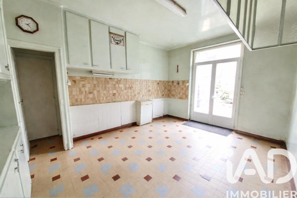 Immeuble à vendre 395 m² Sully-sur-Loire