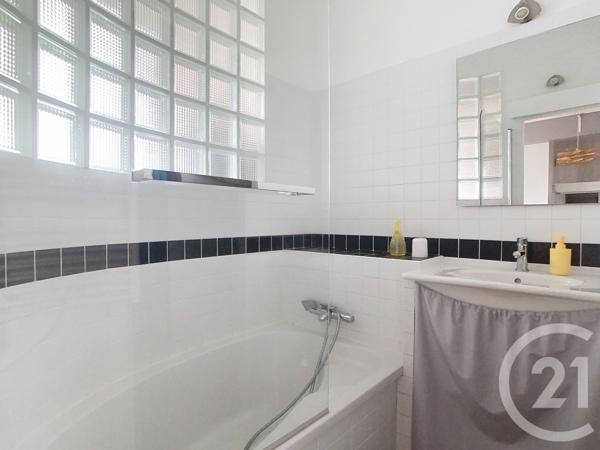 Appartement F2 à vendre  3 pièces - 68,85 m2 CHOISY LE ROI - 94